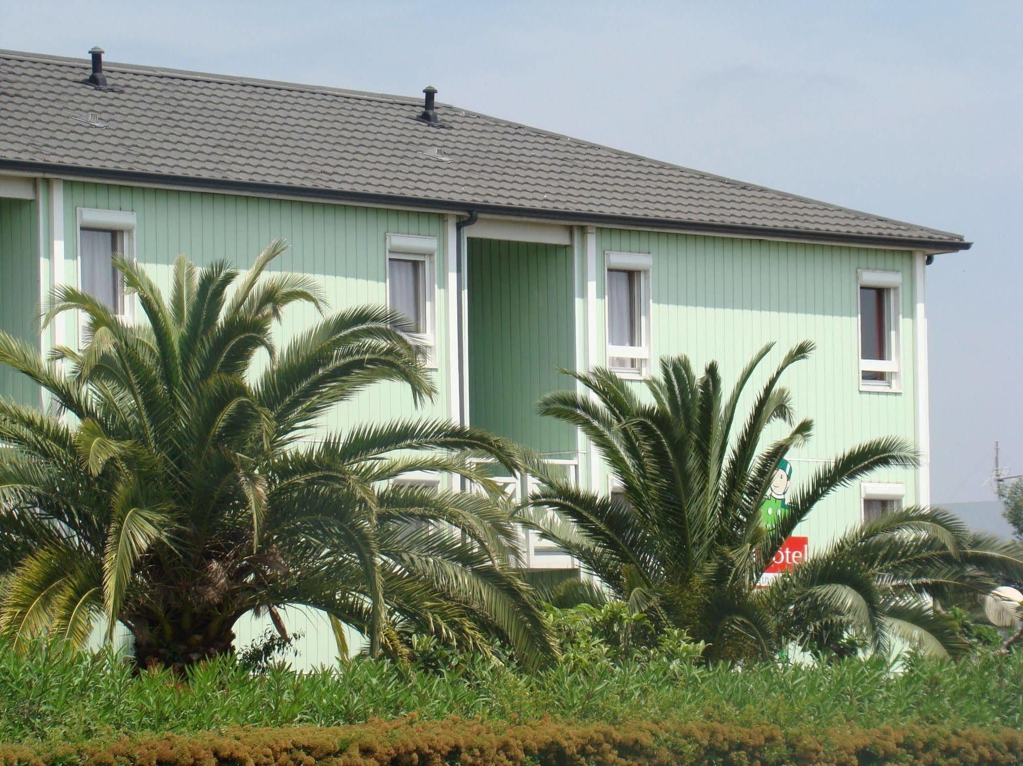 Fasthotel Perpignan Exteriér fotografie